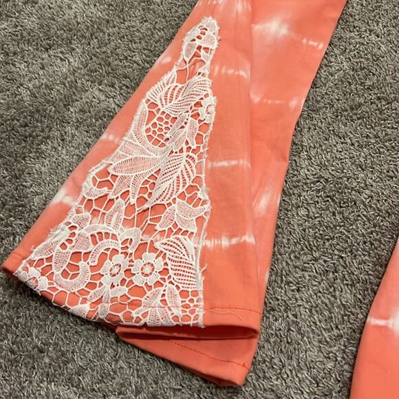 NWT Gemma+Jane Tye Dye Flared Jeans Lace Size 8 Coral Hippie Concert Beach Y2K - Picture 10 of 16